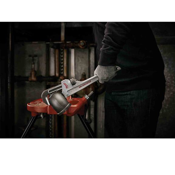 14" Aluminum Pipe Wrench image number 2
