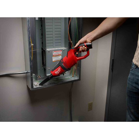 M12&trade; Compact Vacuum image number 2