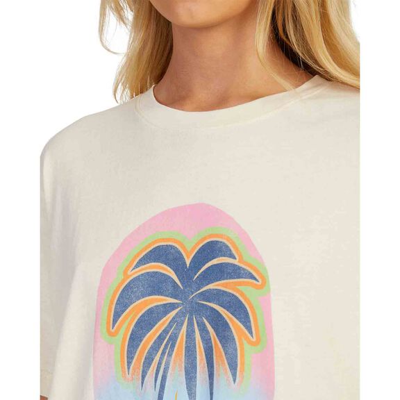 Women's To The Sun Shirt image number 3