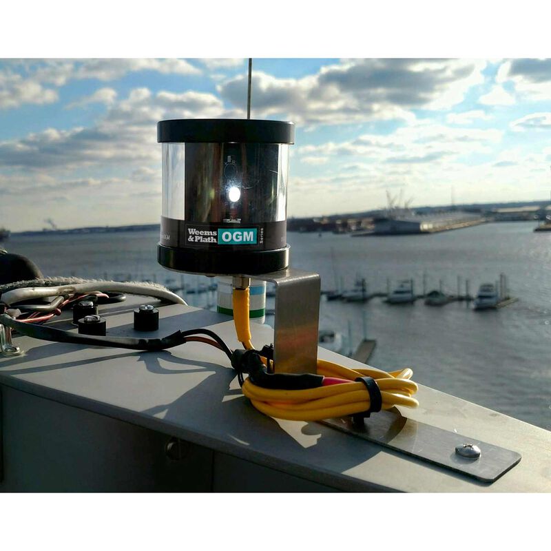 OGM Series LX Collection Mast Mount LED All-Round Navigation Light with Photodiode image number 3