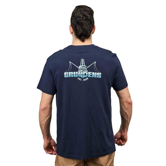 Men's Logo Boat Shirt image number 0