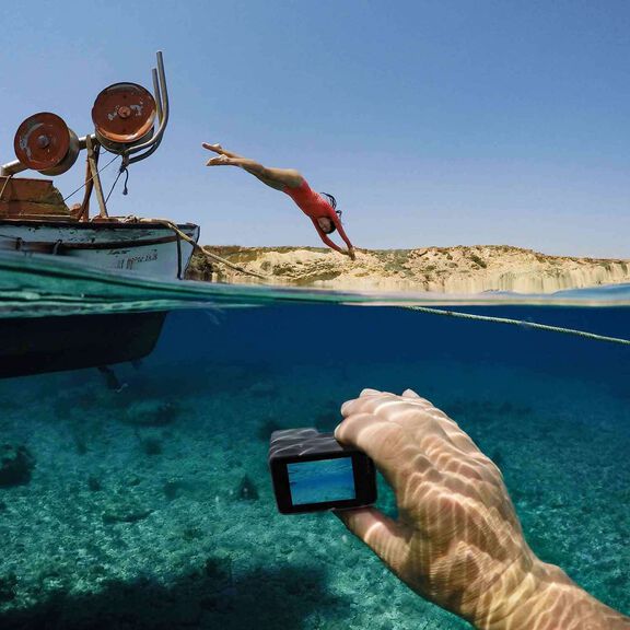 HERO5 Black 4K Ultra HD Waterproof Camera image number 7