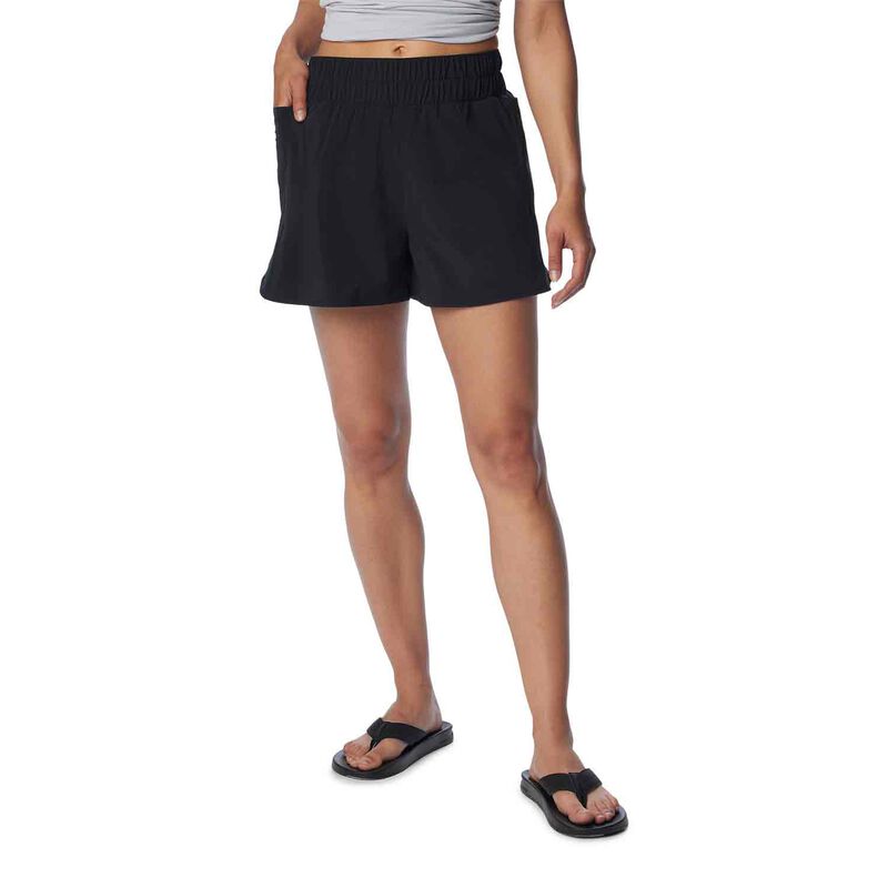 Columbia Women's PFG Tidal Light Lined Shorts, in Black, Size XL | by West Marine