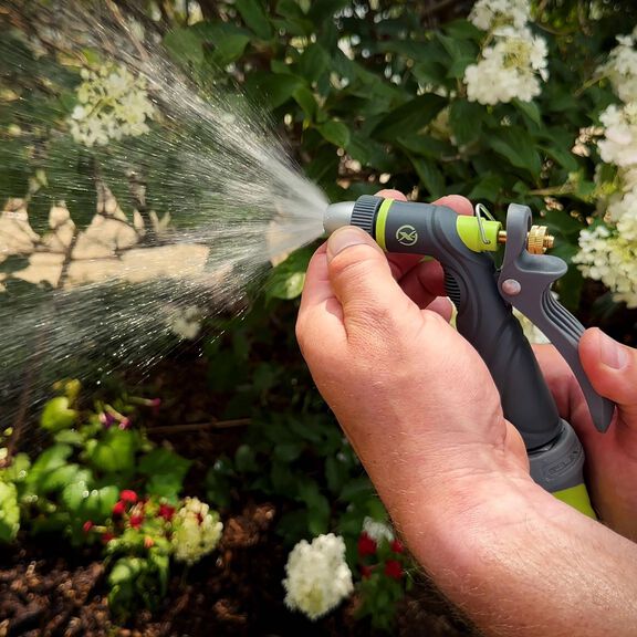 Flexzilla Garden Hose Nozzle, Metal Adjustable Pistol Grip image number 3