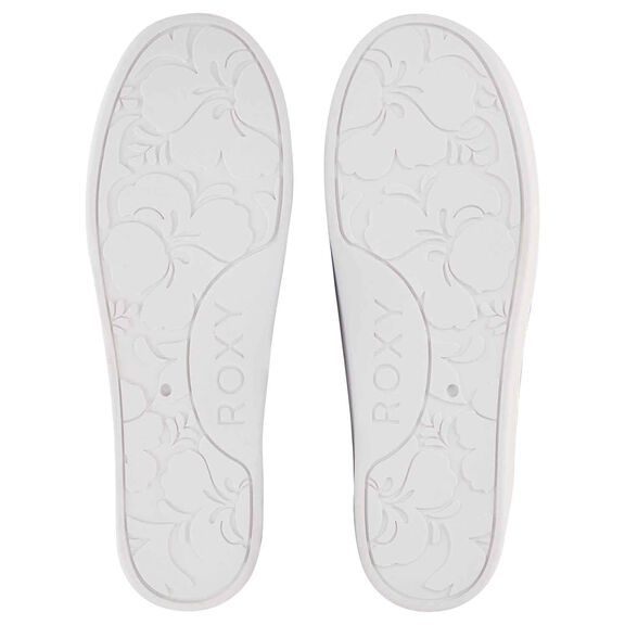 Women's Bayshore Plus Sneakers image number 6