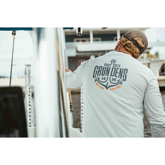 Men's Logo Anchor Tech Shirt image number 3