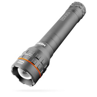 NEWTON 2500 LUMEN FLASHLIGHT