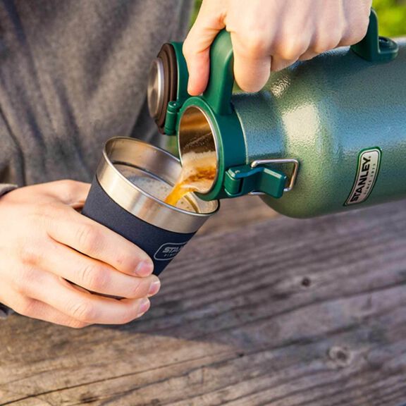 64 oz. Classic Vacuum Growler image number 2