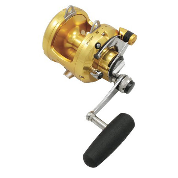 International VSX Lever Drag Conventional Reels image number 0