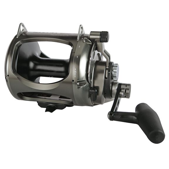 Okuma Makaira SE 2-Speed Gunmetal Conventional Reel