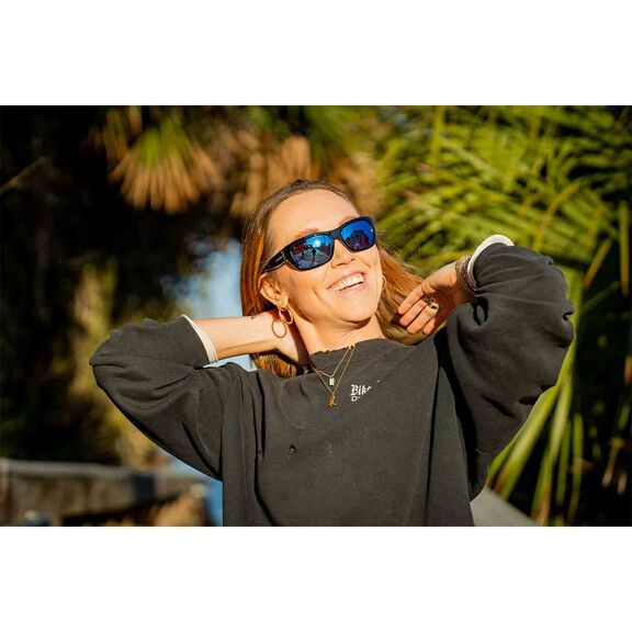 Women's Annette Polarized Sunglasses image number 3