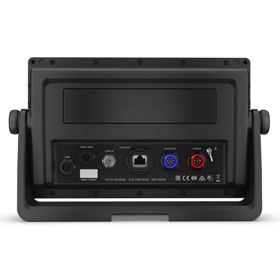 GPSMAP 942xs Plus Multifunction Display with Built In Sonar and G3 Coastal and Inland Charts image number 2