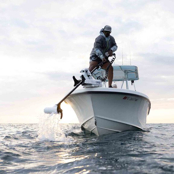 Riptide Terrova Saltwater Bow-Mount Trolling Motors image number 8