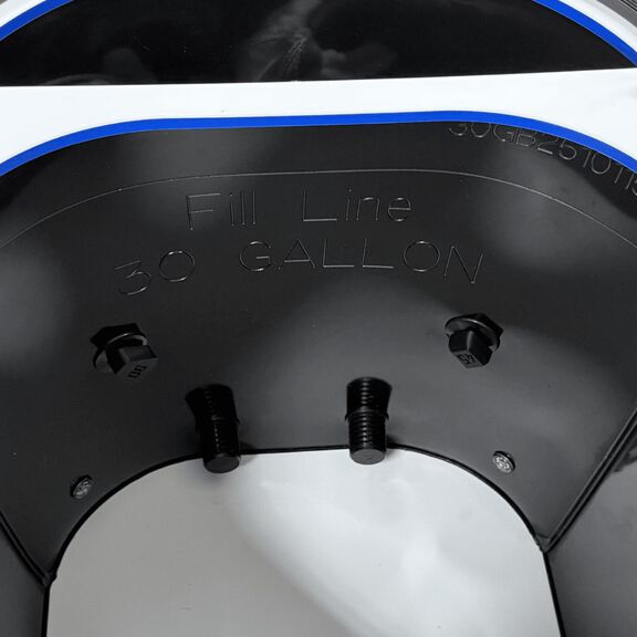 30-Gallon X-Treme Bait Tank image number 6