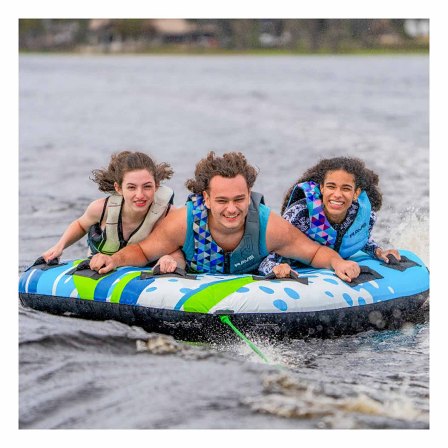 RAVE SPORTS Razor XP 3-Person Boat Towable Tube