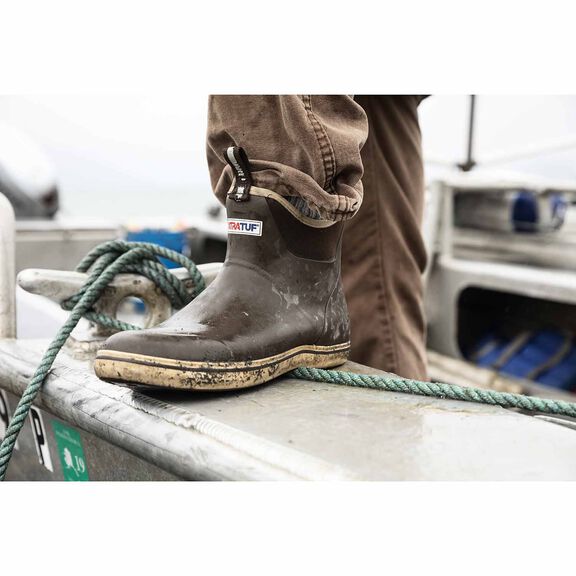 Men's 6" Ankle Deck Boots image number 6