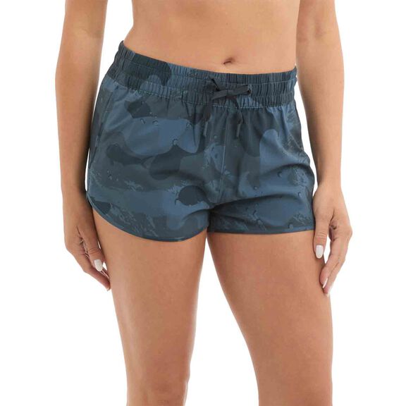 Women's Brush Camo La Paz Shorts image number 2