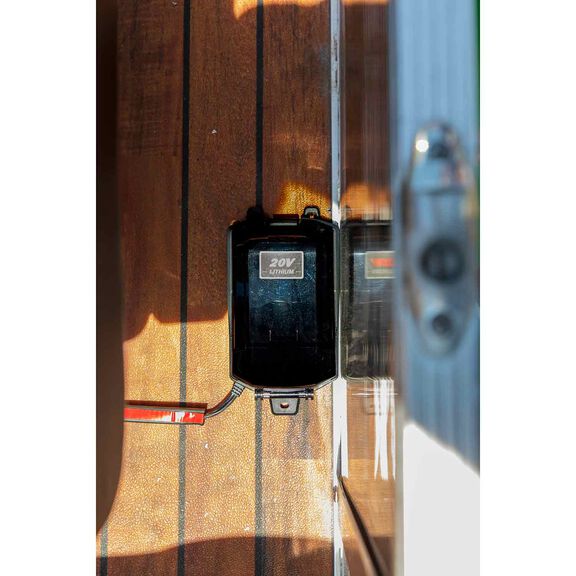 SureShade Battery Powered Pontoon Bimini Tops image number 3
