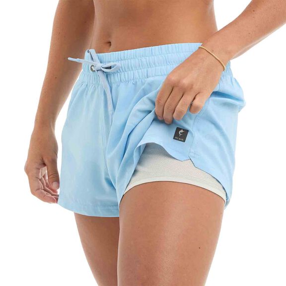 Women's Brush Camo Leiday Shorts image number 3