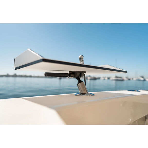 31" Bait/Fillet Mate&trade; Table with LeveLock&trade; Mount image number 5