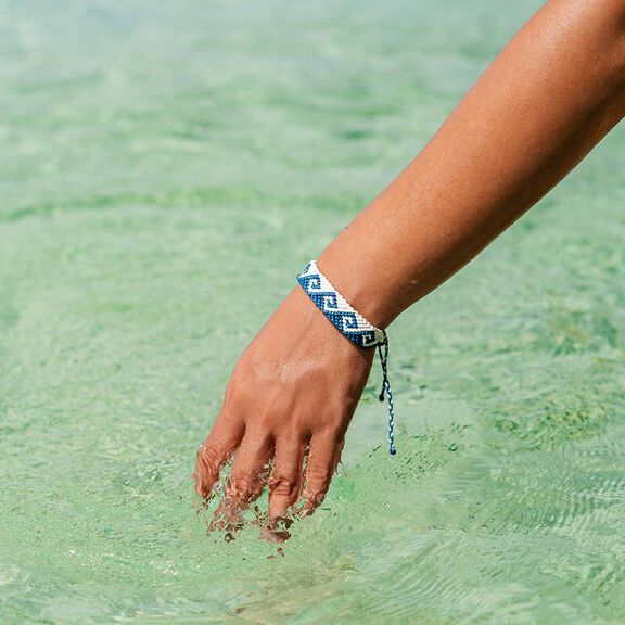 4ocean Bali Wave Bracelet - Blue/Glow-in-the-Dark image number 1