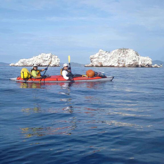 15' AdvancedFrame&trade; Convertible Inflatable Kayak image number 6