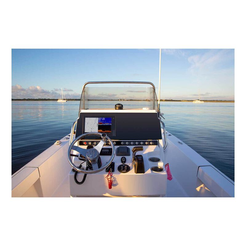 GPSMAP 942xs Plus Multifunction Display with Built In Sonar and G3 Coastal and Inland Charts image number 7