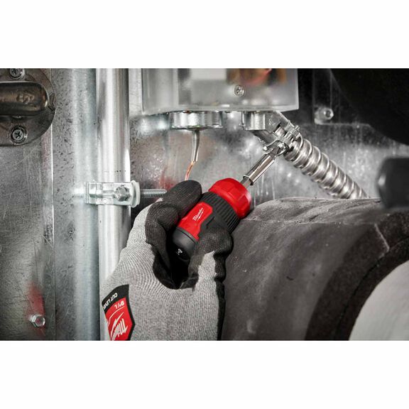 8-in-1 Compact Multi-Bit Screwdriver image number 5