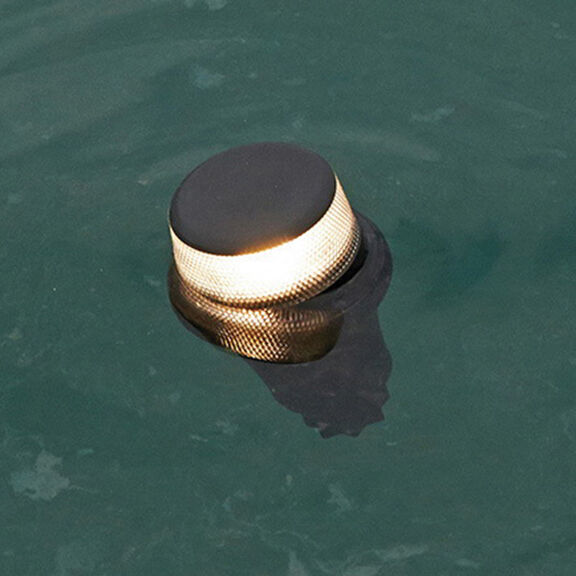 Illuminate i360 StarPort LED Navigation Light, Black image number 4