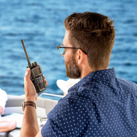 Cobra BlueBound 350 VHF Handheld Marine Radio - Black image number 4