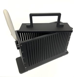 Chumster Ultimate Chum Cutting Device