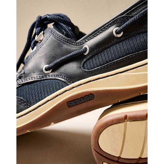 Men's Clovehitch II Leather Waxed Boat Shoes image number 5
