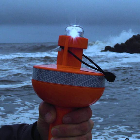 Floating Locator Electronic SOS Beacon Kit image number 3