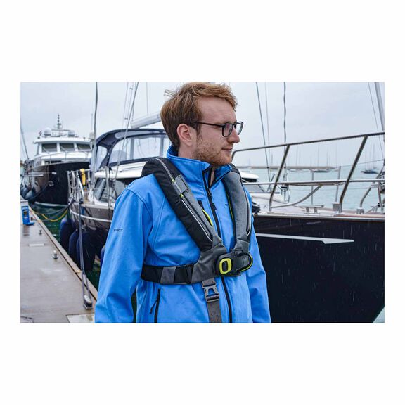 Automatic Inflatable DeckVest&trade; 6D with Harness image number 4