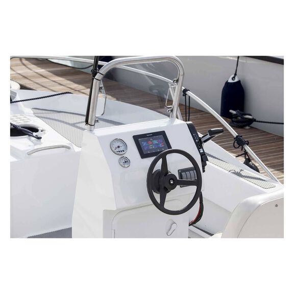 AXIOM 7 DV Multifunction Display with CHIRP DownVision Sonar and LightHouse USA Charts image number 2