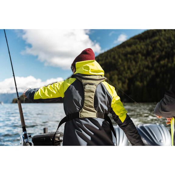 Elite 120 Inflatable PFD image number 7