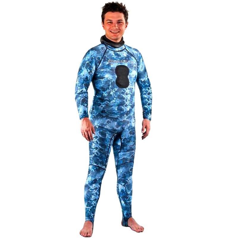 Men's Rash Guard Top with Chest Pad, Size 5 West Marine