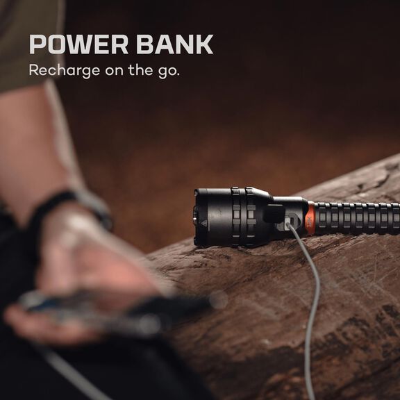 DAVINCI 12000L Flashlight: 12,000 Lumen LED Rechargeable Flashlight & Power Bank image number 5