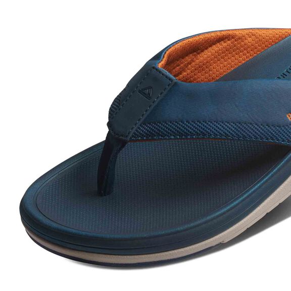 Men's Cushion Norte Flip-Flop Sandals image number 4