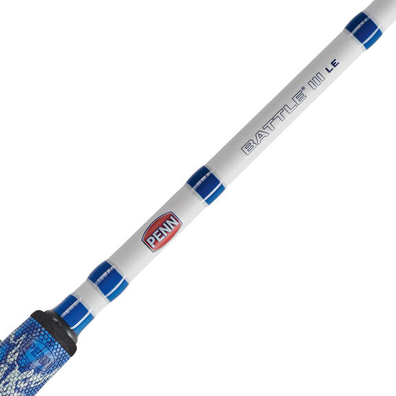 7' Battle&reg; III 2500 LE Spinning Combo image number 2