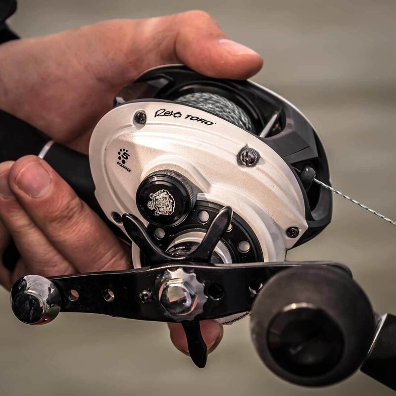 ABU GARCIA Revo Toro T2 S60 Baitcasting Reel West Marine