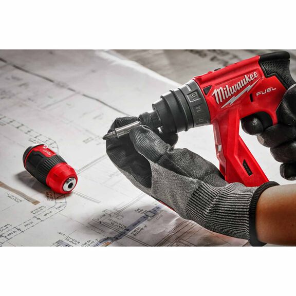 8-in-1 Compact Multi-Bit Screwdriver image number 6