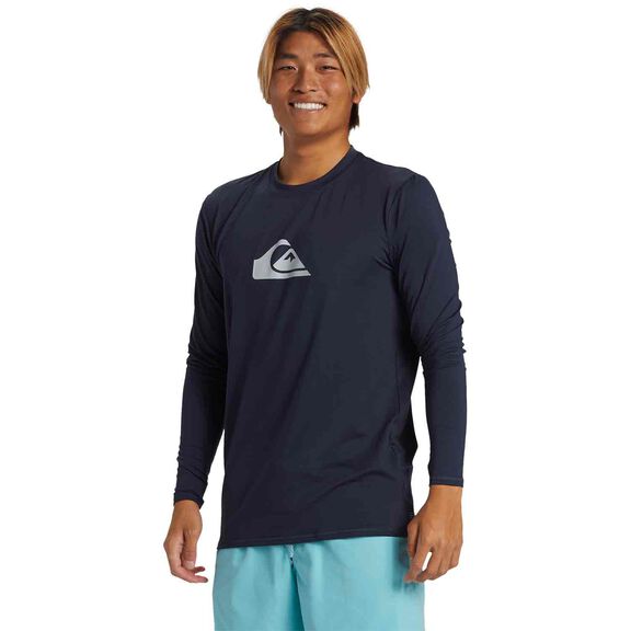 Men's Everyday Surf Shirt image number 0