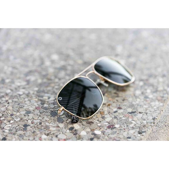 Mount Evans Polarized Sunglasses image number 5
