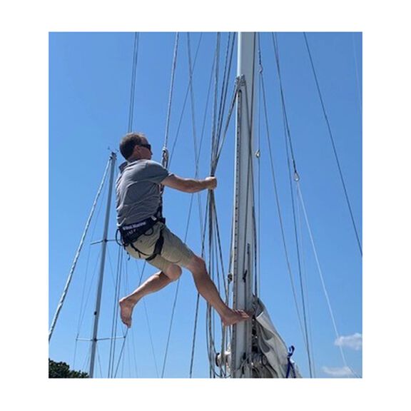Mast Climbing Harness image number 4