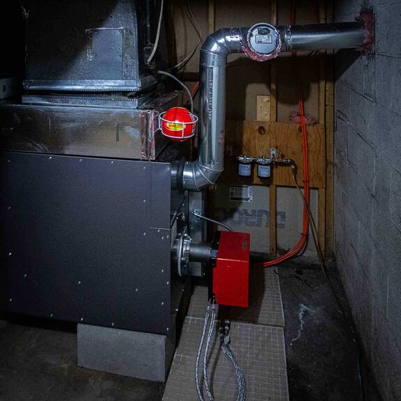 6" Elide Fire Ball Fire Extinguisher Industrial Box Package with Non-Closeable Mounting Bracket image number 6