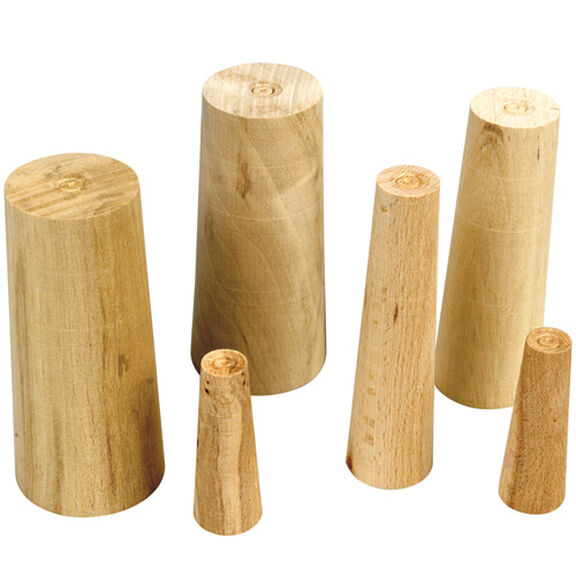 Wooden Emergency Bungs/Plugs image number 0