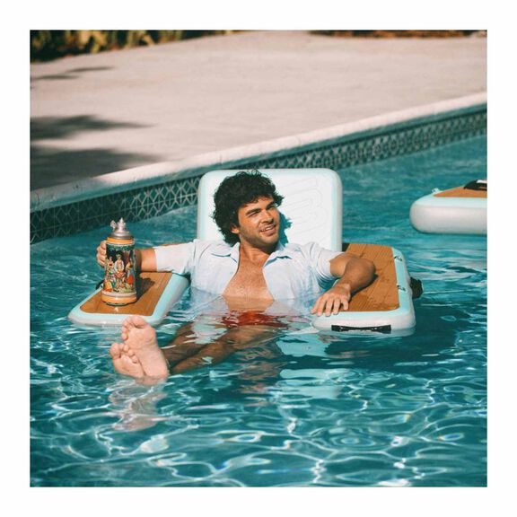 Hangout Float Chair image number 3