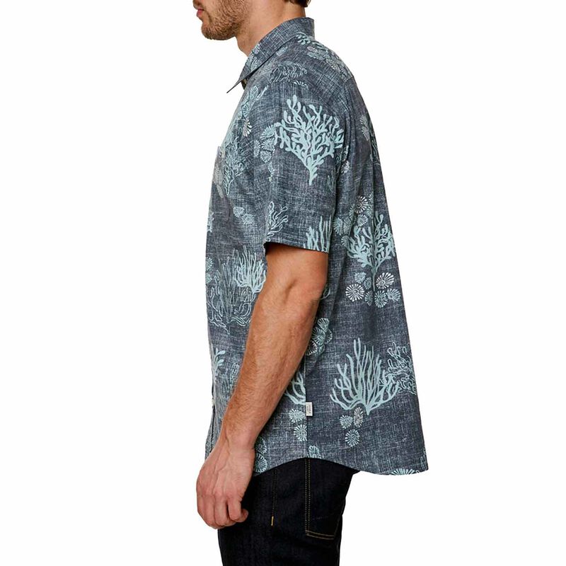 Men's Reef Shirt image number 1