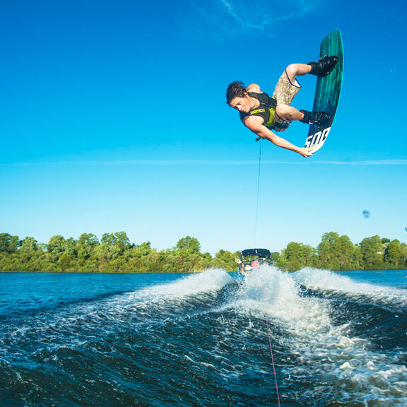 136cm S.O.B. Wakeboard Combo with Plan B Binding, 11-13 image number 3